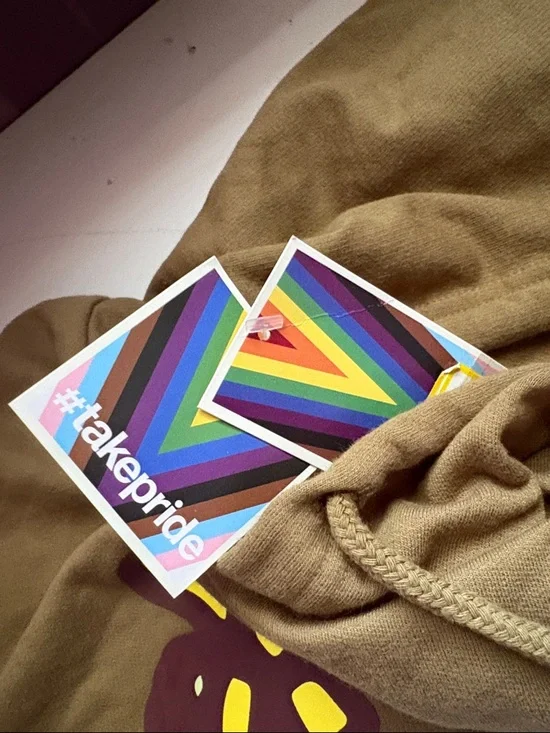 NEW- Large Take Pride
Graphic PEACE PROJECT
Olive Green long sleeve Top - Picture 4 of 12